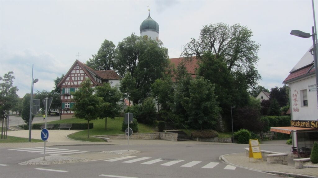 Munsing - značilen bavarski zvonik