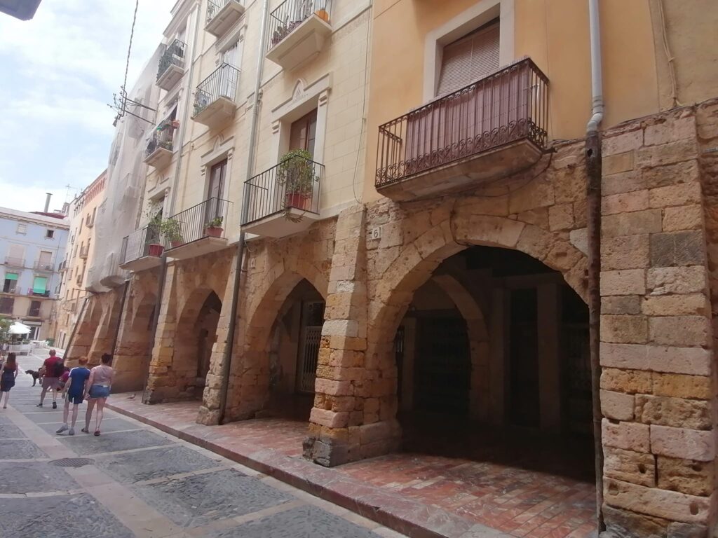 Različna obdobja v zidovih